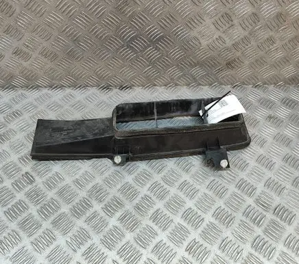 Tesla Model 3 Intercooler air guide/duct channel 111213600A 111213500A