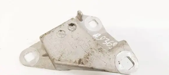 Audi A8 S8 D3 4E Engine mounting bracket 4E1857896B