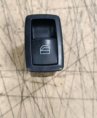 Mercedes-Benz ML W164 Electric window control switch A2518200510