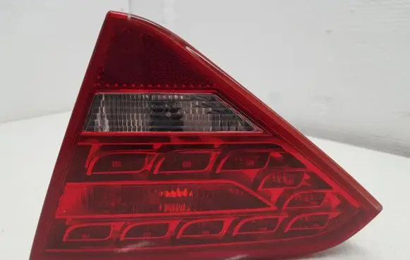 Audi A5 8T 8F Tailgate rear/tail lights 8T0945094A