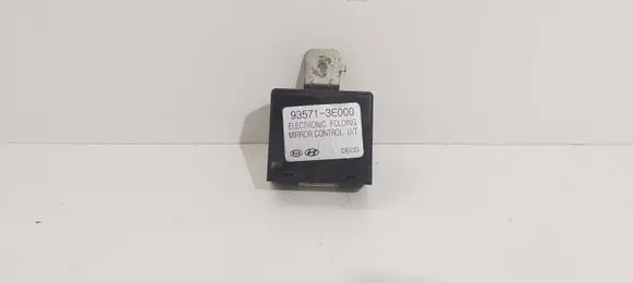 KIA Sorento Wing mirror control module 935713E000