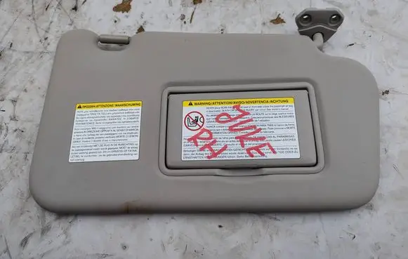 Nissan Juke I F15 Sun visor 