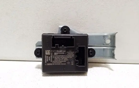 Ford Kuga II Keyless (KESSY) go control unit/module F1CT19G481AJ A2C91445406