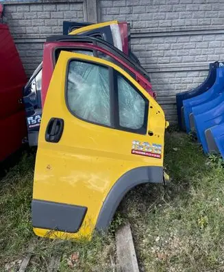 Dodge RAM Door (2 Door Coupe) 