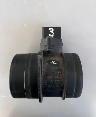 Audi A3 S3 8P Mass air flow meter 074906461B 0281002461