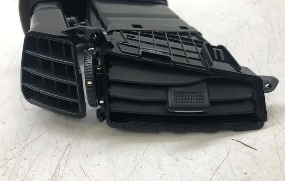 KIA Ceed Dash center air vent grill 974201H000