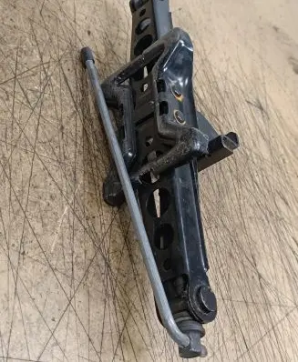 BMW 5 F10 F11 Lift Jack 6G9217080CB