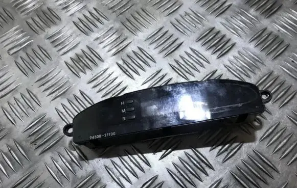 KIA Cerato Screen/display/small screen 945002f100 94500-2f100