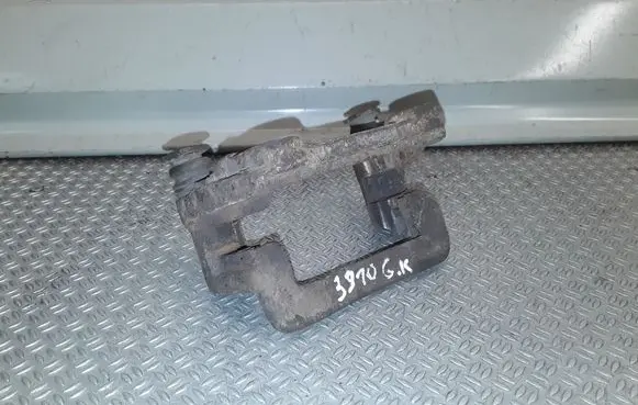 Honda Pilot I Brake caliper pad carrier rear 