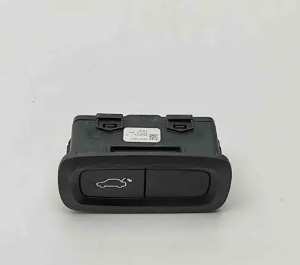 Volvo XC60 Tailgate/boot open switch button 31674800