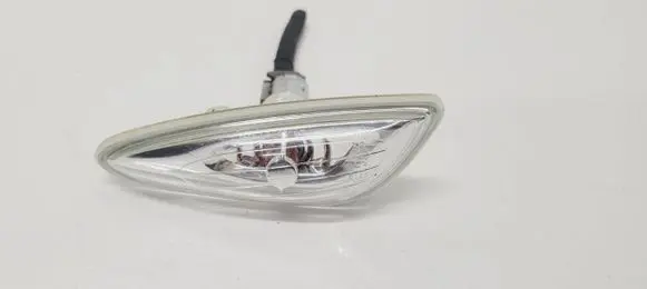 KIA Sportage Front fender indicator light 923033S0