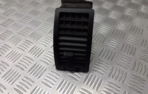 Volkswagen Polo IV 9N3 Dashboard side air vent grill/cover trim 6Q0819703