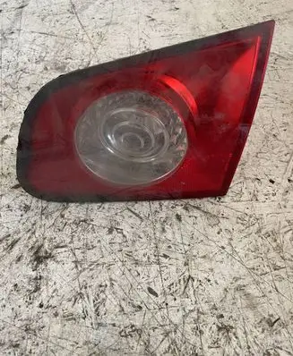 Tailgate rear/tail lights