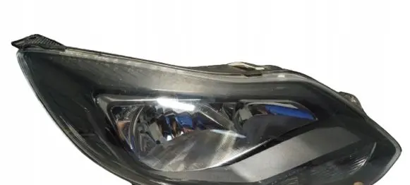 Ford Focus Headlight/headlamp