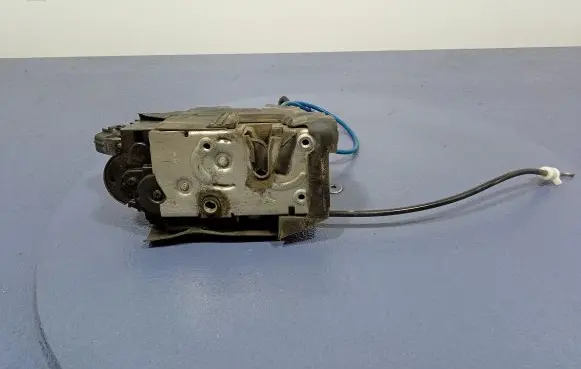 Fiat Croma Front door lock 51825967