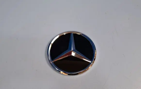 Mercedes-Benz GLC C253 Manufacturers badge/model letters A09981085009197 ZGS0005