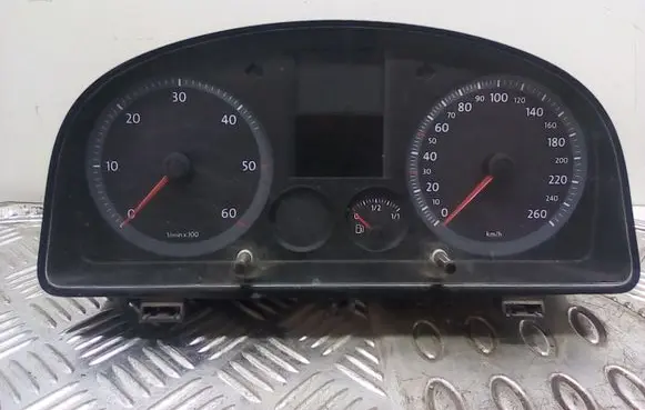 Volkswagen Caddy Speedometer (instrument cluster) V0003000 2K0920843C
