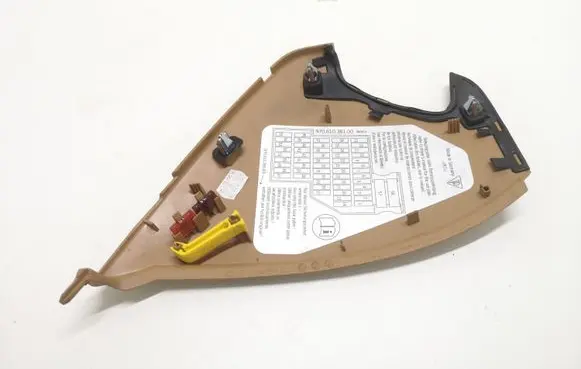 Porsche Panamera (970) Fuse box cover 97061036100