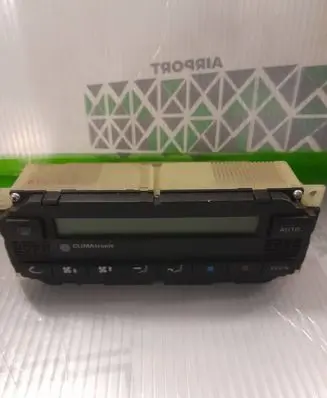 Volkswagen PASSAT B5 Climate control unit 3B1907044B 5HB00761710 3D1907044D