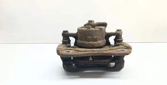Toyota RAV 4 (XA30) Front brake caliper