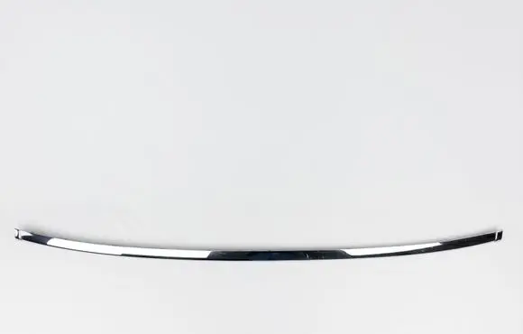 BMW 7 E38 Rear bumper trim bar molding 8125435