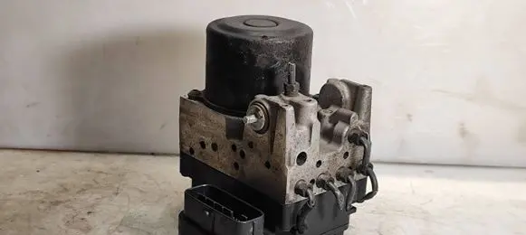 Lexus IS 220D-250-350 ABS Pump 4454053240 8954153110 1338008650