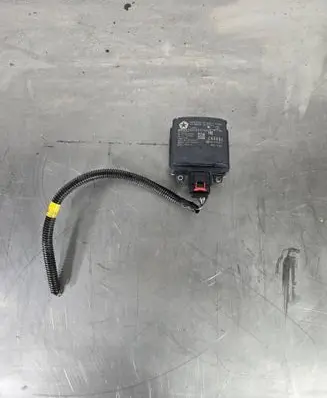 Jeep Grand Cherokee Blind spot module 68265570AF A2C73634906 00C16A020015