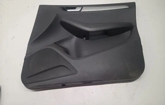 Front door card panel trim