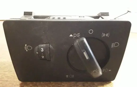 Ford Transit Light switch 498610