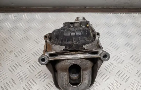 Audi Q5 SQ5 Engine mount bracket 4M0199371FG