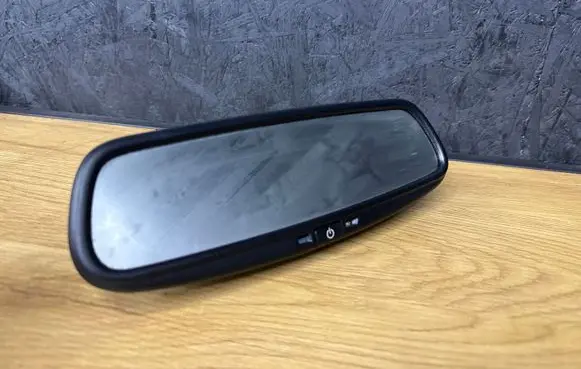 Toyota Avensis T250 Rear view mirror (interior) 8781005040