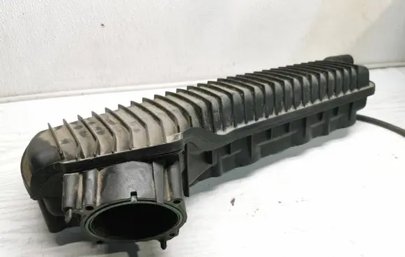 Volvo V70 Intake manifold 31293294