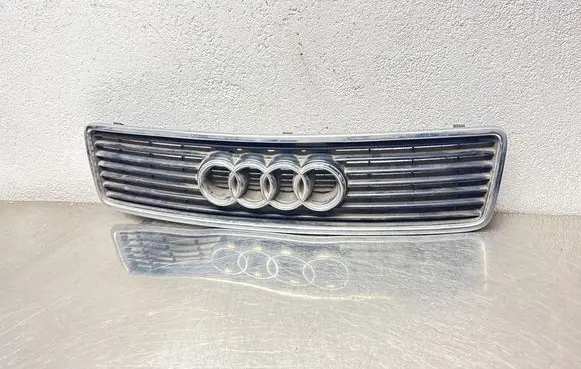 Audi 100 S4 C4 Front grill 4A0853651