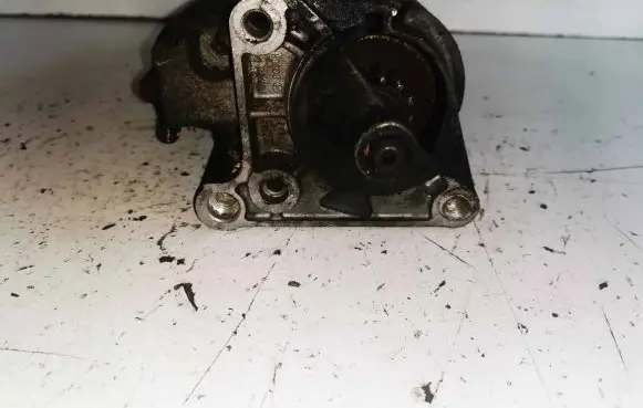 Renault Megane I Starter motor 7700113207