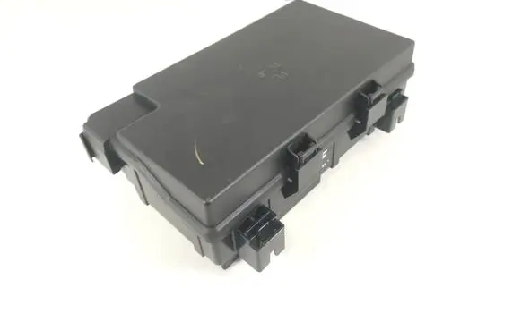 Dodge Durango Fuse module 68425216AB