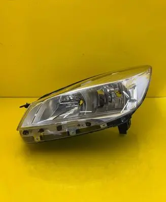 Ford Kuga II Headlight/headlamp CV44-13W030-AE