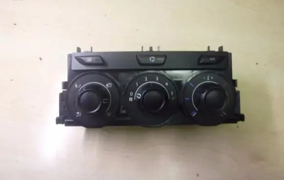 Citroen C3 Climate control unit N5672004 Y269