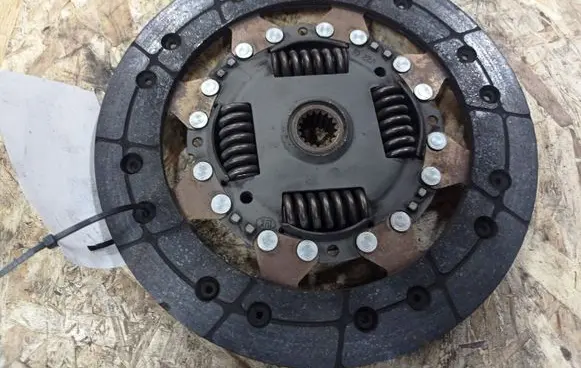 Ford Focus C-MAX Clutch pressure plate 322041410 LUK