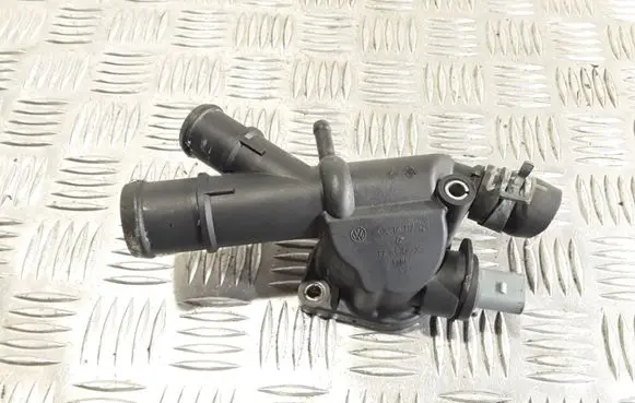 Skoda Octavia Mk2 (1Z) Engine coolant pipe/hose 03L121132Q