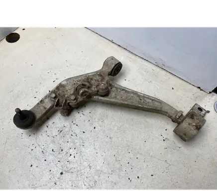 Nissan X-Trail T30 Front control arm 49086L