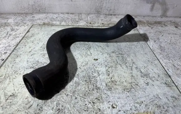 Volvo S60 Engine coolant pipe/hose