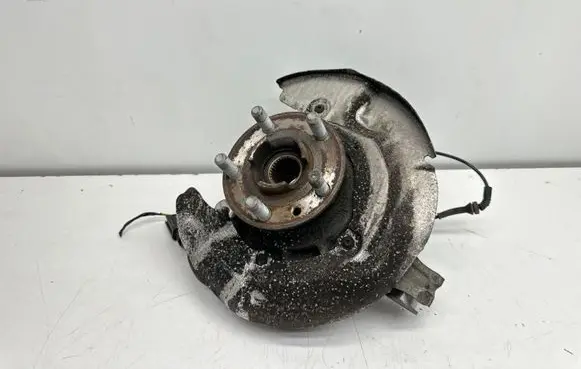 Land Rover Range Rover Evoque L538 Front wheel hub