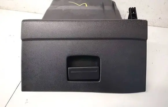 Ford Mondeo MK IV Glove box 7s71a06010