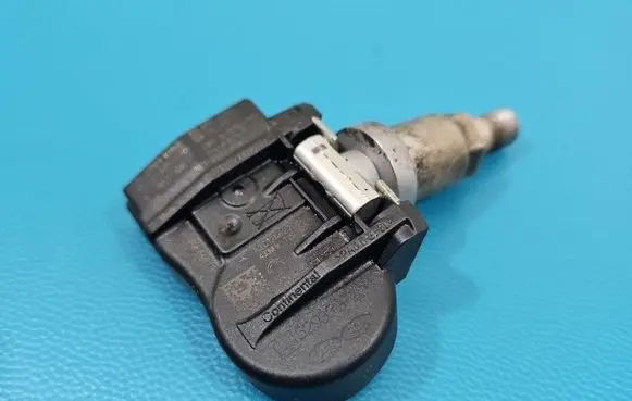 Hyundai i30 Tire pressure sensor A2C12662201 IMPRK1549809