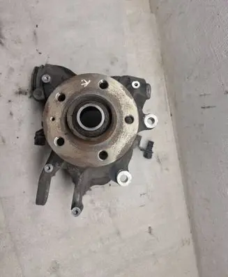 Audi A8 S8 D4 4H Rear wheel hub 4H0505435D