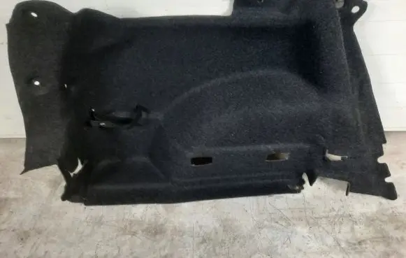 Nissan Qashqai Trunk/boot side trim panel