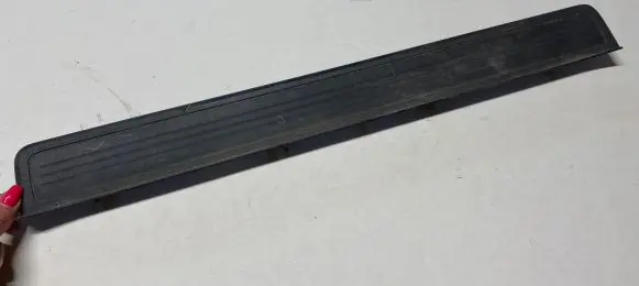 Honda CR-V Front sill trim cover 84252SWAA