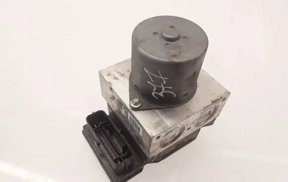 Volkswagen PASSAT B7 ABS Pump 3AA614109M 17654032 60128174