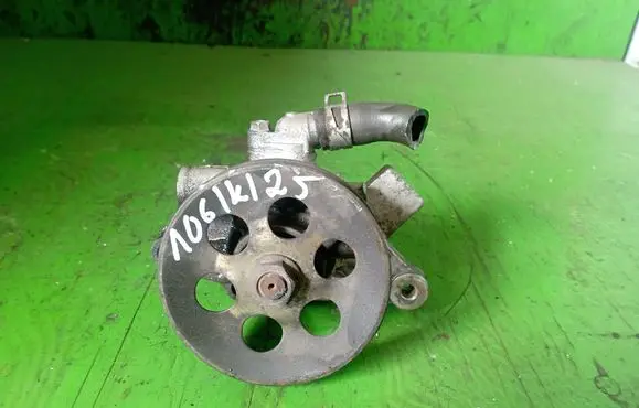 Honda Civic Power steering pump