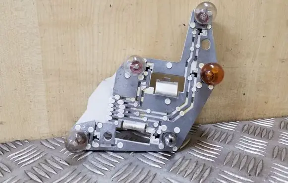 Tail light part